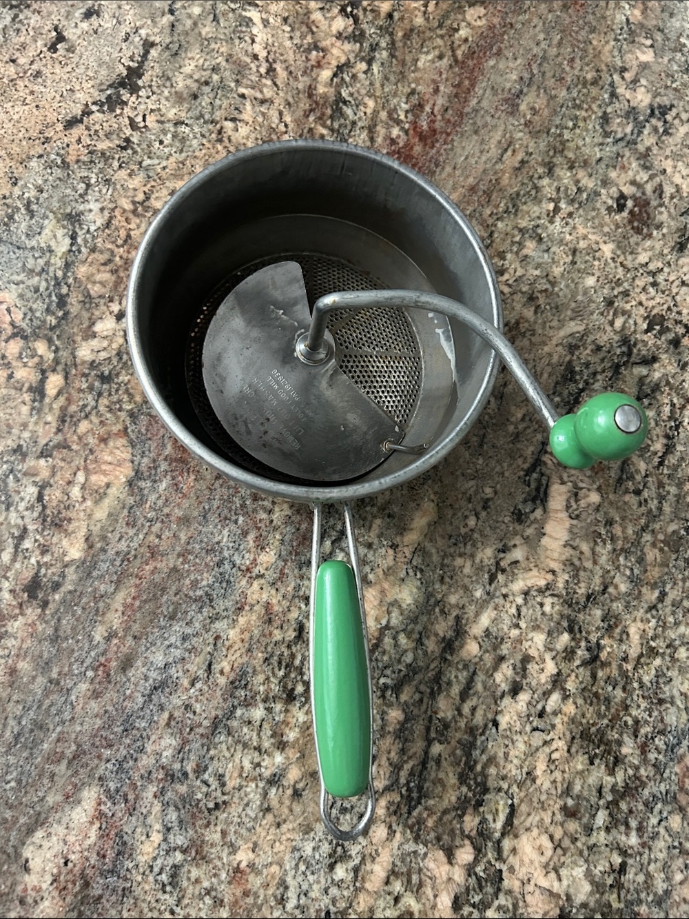 Vintage Green Hand-Crank Food Mill - Stainless Steel Kitchen Strainer